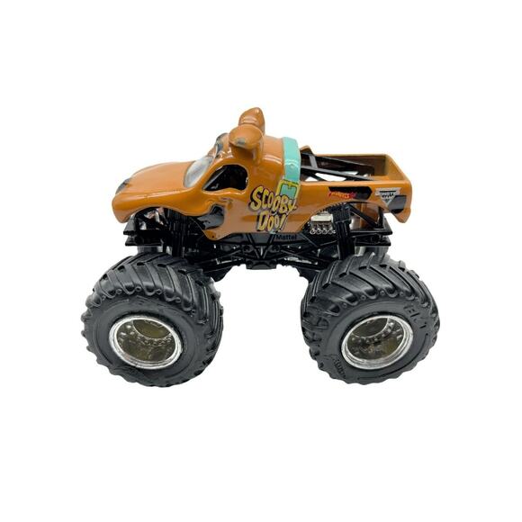 Lot of 4 Hot Wheels Monster Jam Trucks 1/64 Grave Digger Scooby-Doo El Toro etc. - Picture 7 of 10